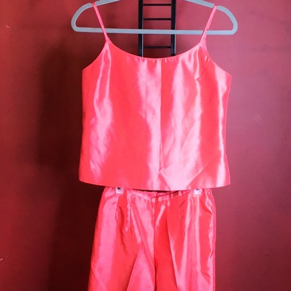 PLAZA SOUTH PETITE 2 PC SET SIZE 6P - Picture 1 of 5